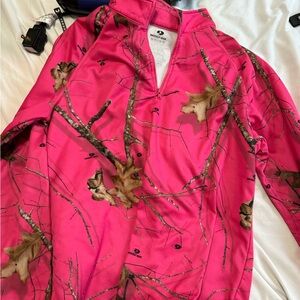 Mossy oak pink camo